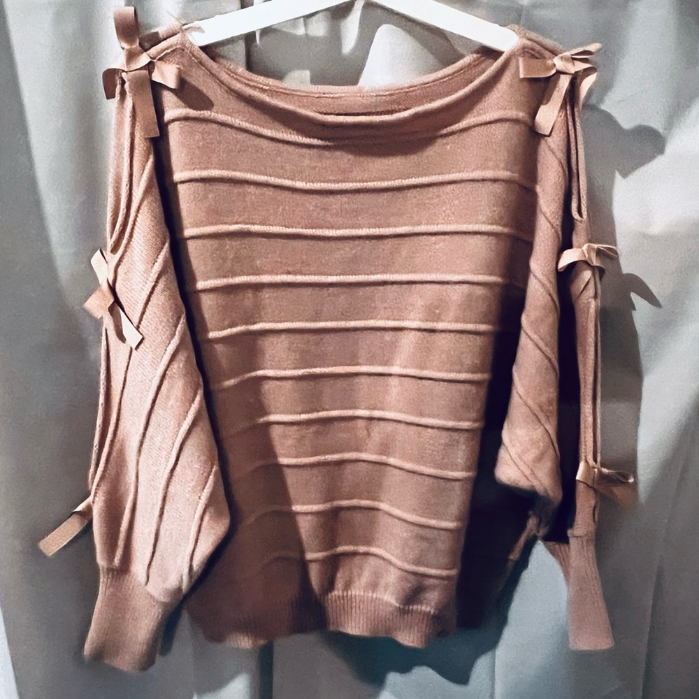 Women's Mauve Tan Sweater with Bow Sleeve Accents